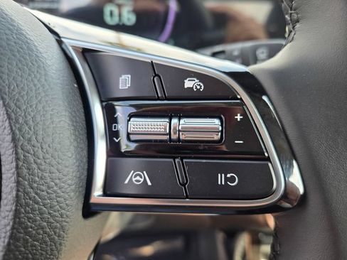 New 2026 Kia Seltos S AWD/4WD image 16