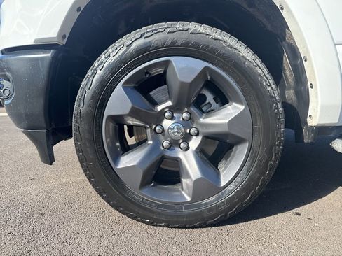 Used 2023 RAM 1500 Big Horn AWD/4WD image 10