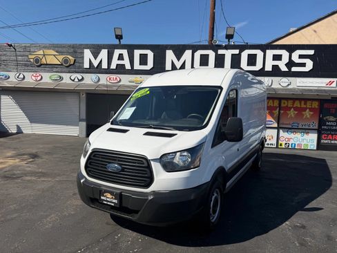 Used 2019 Ford Transit 250 148 Medium Roof RWD image 1