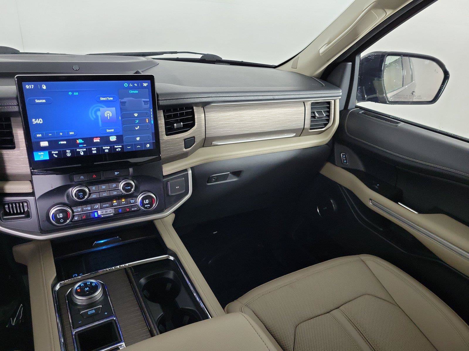 Used 2024 Ford Expedition Max Limited RWD image 17