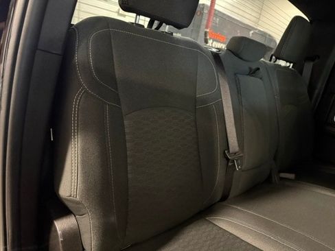 Used 2025 RAM 2500 Big Horn AWD/4WD image 18
