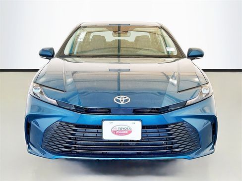 New 2026 Toyota Camry LE image 2