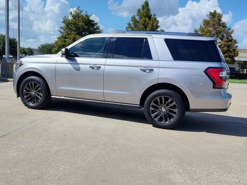 Used 2020 Ford Expedition Limited RWD image 5