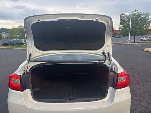 Used 2019 Subaru Legacy 2.5i Sport AWD/4WD image 8