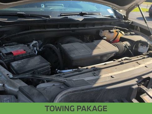 Used 2024 Chevrolet Tahoe LT RWD image 13