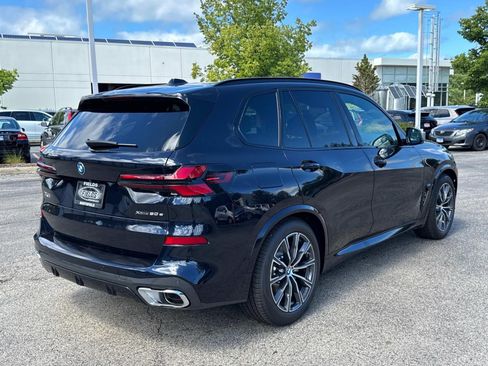 New 2026 BMW X5 xDrive50e w/ M Sport Package AWD/4WD image 5