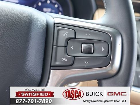 Used 2023 Chevrolet Tahoe Premier w/ Premium Package 2 RWD image 28