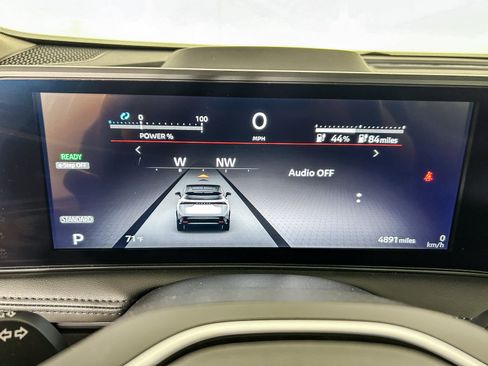 Certified 2025 Nissan Ariya AWD image 23