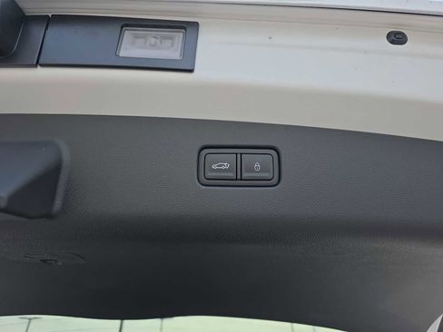 New 2026 Genesis GV70 2.5T Advanced image 25