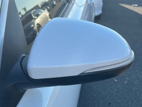 Used 2017 Kia Optima EX image 21