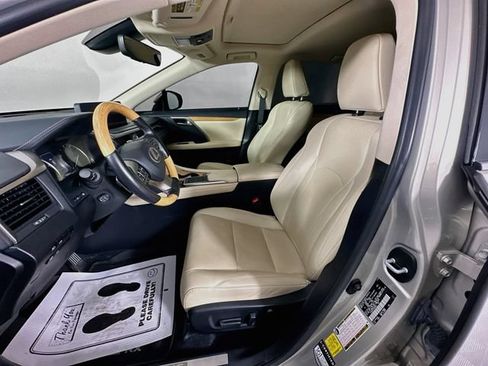 Used 2021 Lexus RX 350L Premium w/ Premium Package AWD/4WD image 30