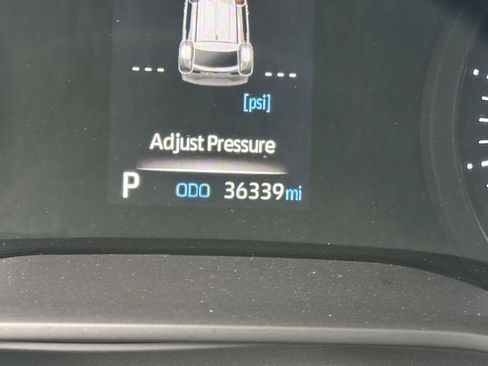 Used 2021 Toyota Sienna LE w/ LE Plus Package image 56