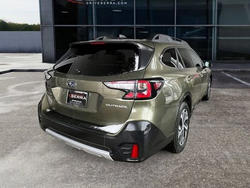 Used 2021 Subaru Outback Limited image 4