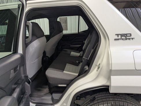 Used 2025 Toyota 4Runner TRD Sport image 9