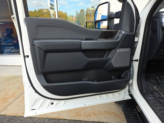 Used 2023 Ford F250 Lariat w/ Lariat Ultimate Package AWD/4WD image 55