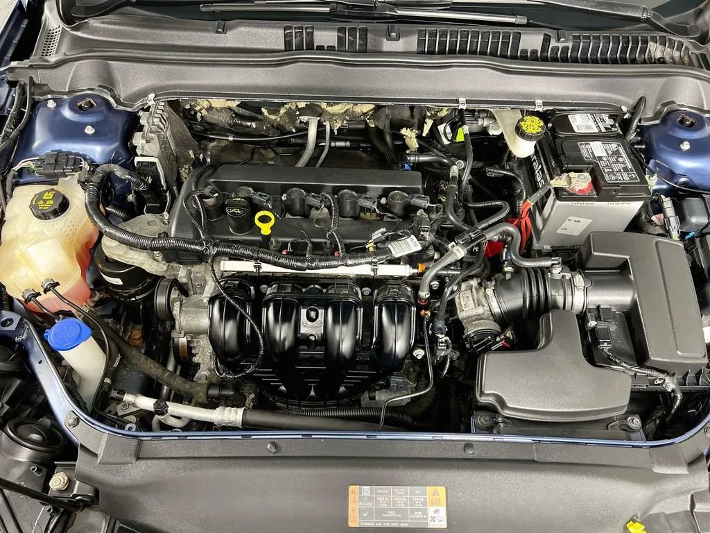 Used 2019 Ford Fusion SE FWD image 29