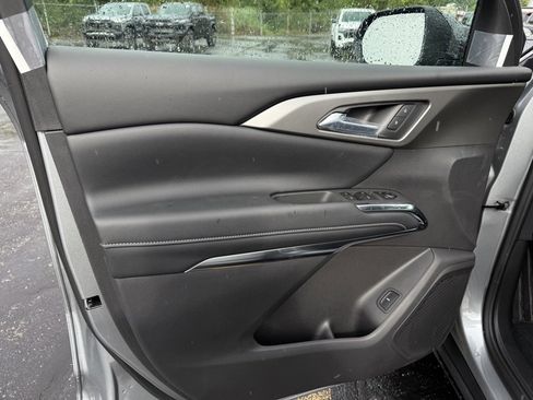 New 2026 Chevrolet Traverse LT w/ Driver Confidence Package image 14