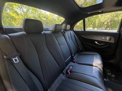 Used 2021 Mercedes-Benz E 350 4MATIC Sedan w/ Premium Package image 40