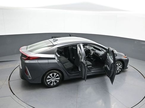 Used 2020 Toyota Prius Prime LE image 45