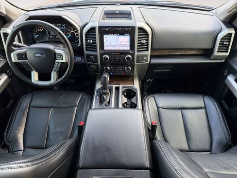 Used 2019 Ford F150 Lariat w/ Equipment Group 502A Luxury image 16