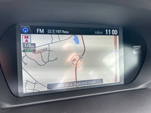 Used 2015 Acura TLX w/ Technology Package FWD image 12