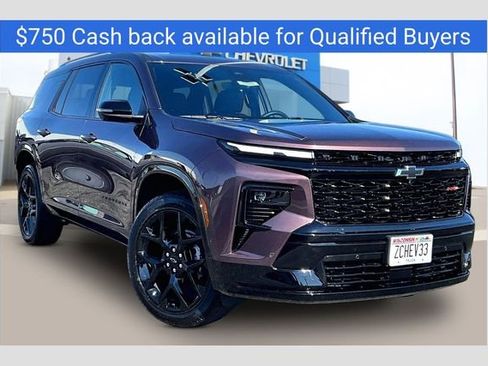 New 2026 Chevrolet Traverse RS w/ LPO, Floor Liner Package AWD/4WD image 1