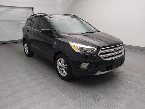 Used 2019 Ford Escape SEL FWD image 13
