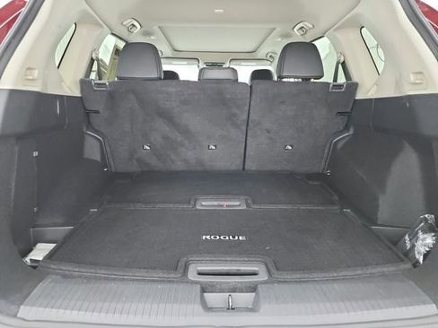 Used 2024 Nissan Rogue SL w/ SL Premium Package image 51