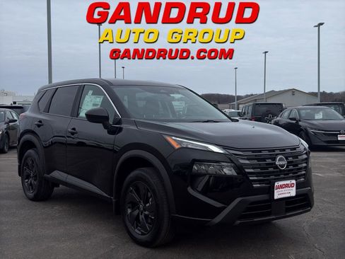 New 2026 Nissan Rogue SV image 1