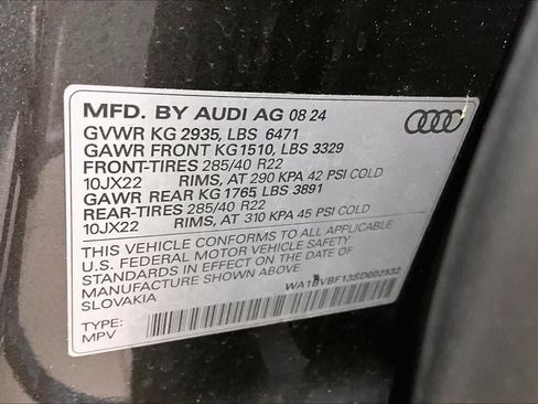 Certified 2025 Audi Q8 Premium Plus AWD/4WD image 33
