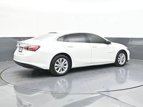 Used 2021 Chevrolet Malibu LT image 15
