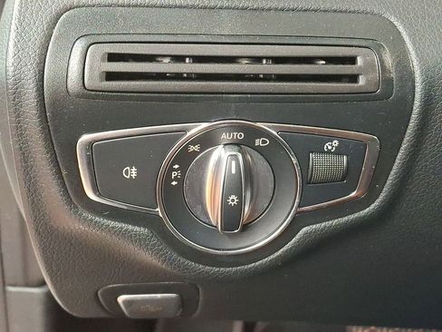 Used 2018 Mercedes-Benz C 300 4MATIC Cabriolet image 21