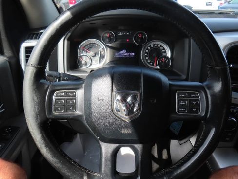 Used 2016 RAM 1500 Big Horn AWD/4WD image 44