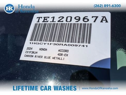 Certified 2024 Honda Accord EX image 29
