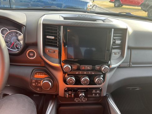 New 2026 RAM 1500 4x4 Crew Cab image 16