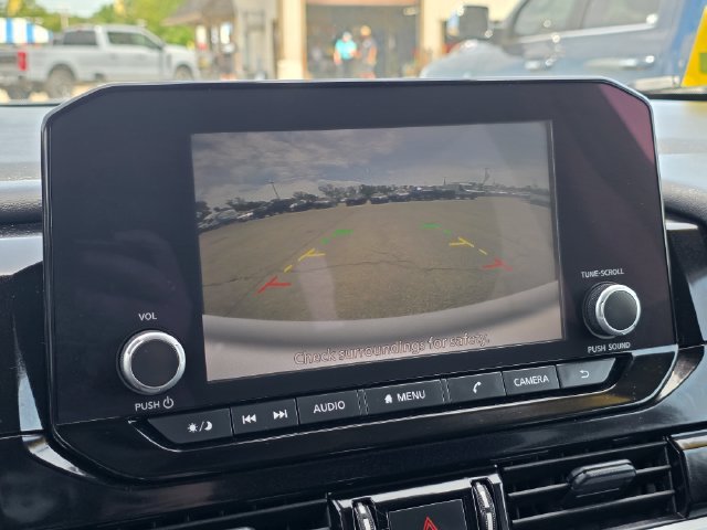 Used 2025 Nissan Pathfinder SV FWD image 58