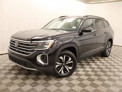 Certified 2025 Volkswagen Atlas SE