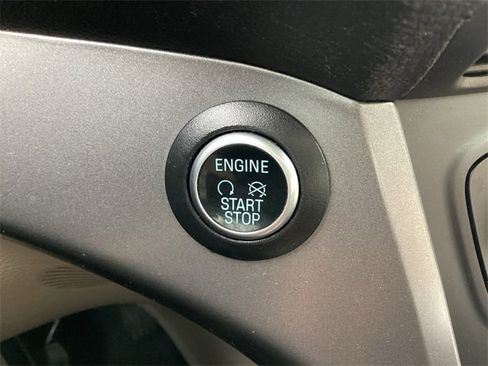 Used 2019 Ford Escape SEL image 19