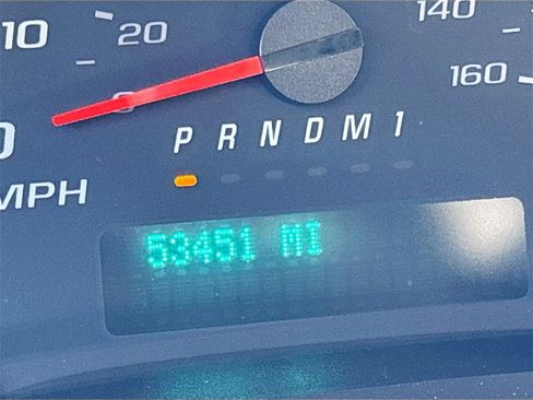 Used 2022 GMC Savana 2500 w/ Driver Convenience Package image 11