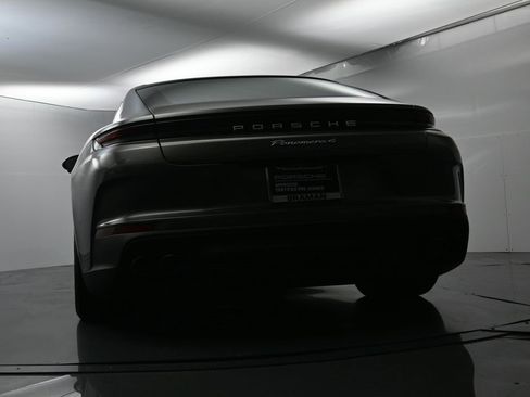 Used 2025 Porsche Panamera 4 image 53