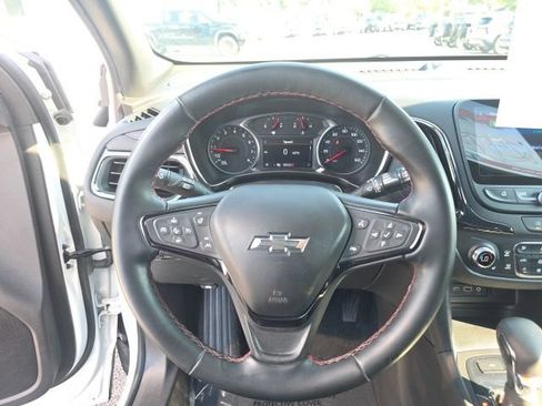Used 2024 Chevrolet Equinox RS AWD/4WD image 19