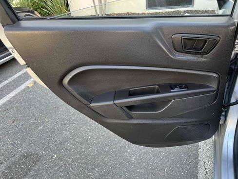 Used 2019 Ford Fiesta SE image 61