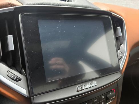 Used 2019 Maserati Ghibli S Q4 image 21