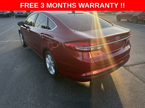 Used 2018 Ford Fusion SE w/ Fusion SE Technology Package FWD image 26