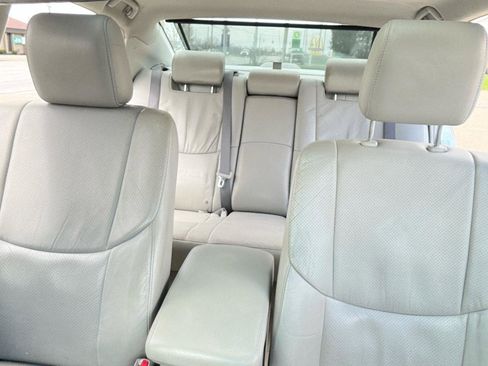 Used 2010 Toyota Avalon XL image 19