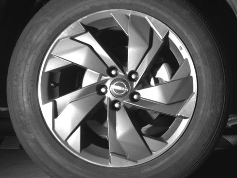 Used 2025 Nissan Rogue SV image 13