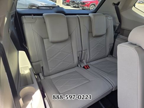 Certified 2026 Volkswagen Atlas SE image 18