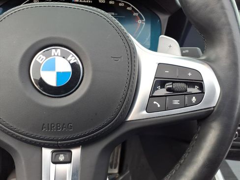 Used 2021 BMW M440i Convertible w/ Premium Package image 23