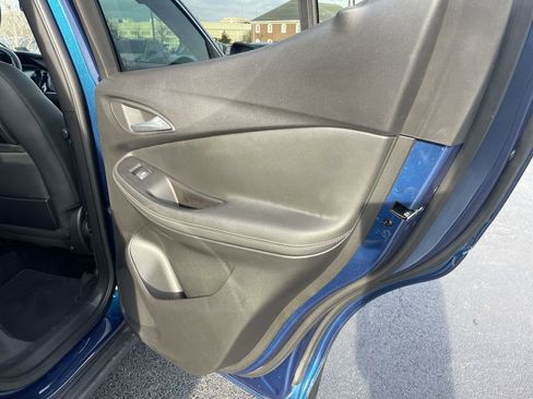 Used 2020 Buick Encore GX Select image 21