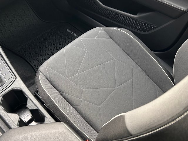 New 2026 Volkswagen Jetta Sport FWD image 16